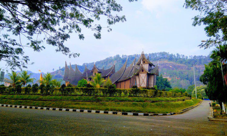 Istana Pagaruyung