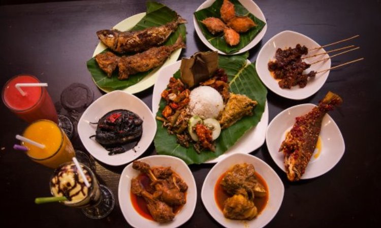 10 Makanan Khas Belitung yang Unik dan Terkenal Lezat