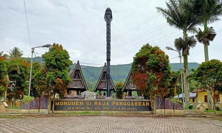 Monumen Si Raja Panggabean