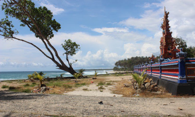 Pantai Melasti