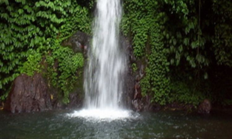 air Terjun Cirurug