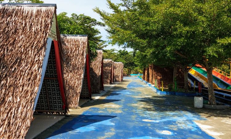 Alamat Borneo Waterpark Kampar