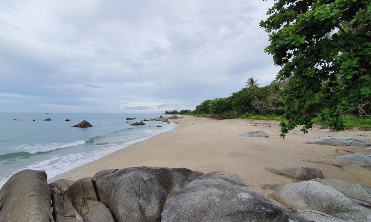 Alamat Pantai Penyusuk Bangka