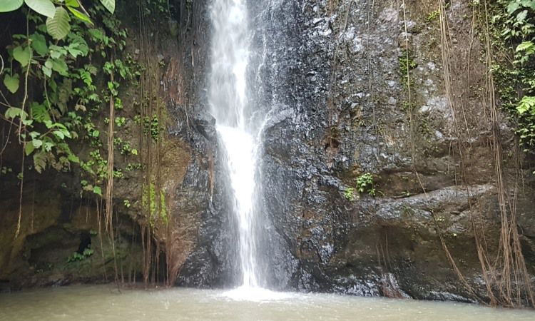Daya Tarik Dimiliki Air Terjun Batu Putu Lampung