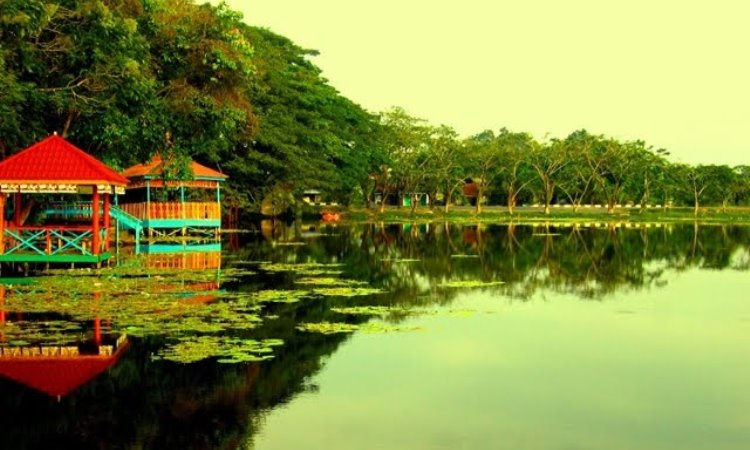 Daya Tarik Dimiliki Danau Raja Rengat