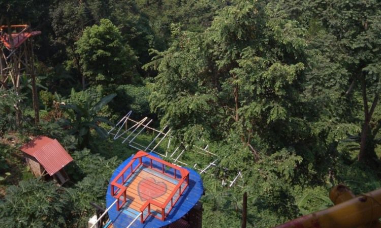 Daya Tarik Dimiliki Muncak Teropong Laut Lampung