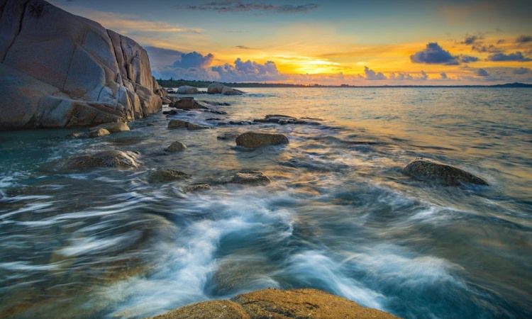 Daya Tarik Dimiliki Pantai Rambak Bangka