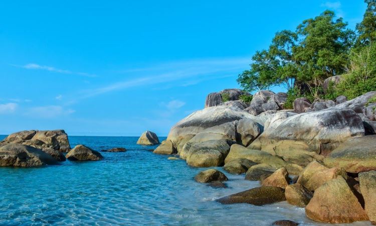 Daya Tarik Pantai Matras Bangka