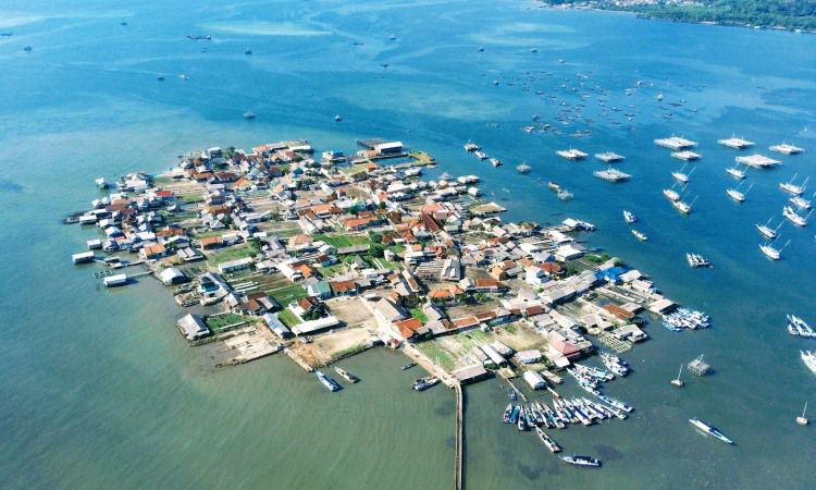 Pulau Pasaran Lampung