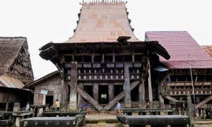 Omo Sebua & Omo Hada, Rumah Adat Tradisional Nias yang Unik
