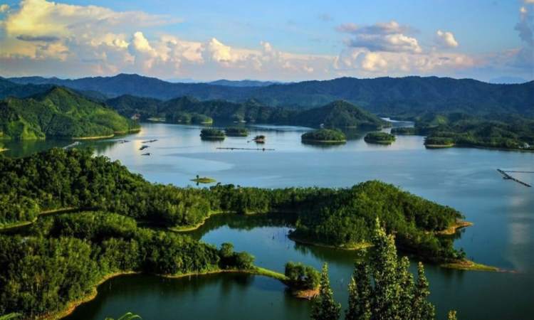 Indahnya Ulu Kasok, Pesona Bukit Eksotis Bak Raja Ampat di Kampar