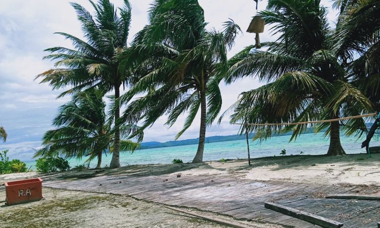 Alamat Pasir Timbul Pulau Siburu