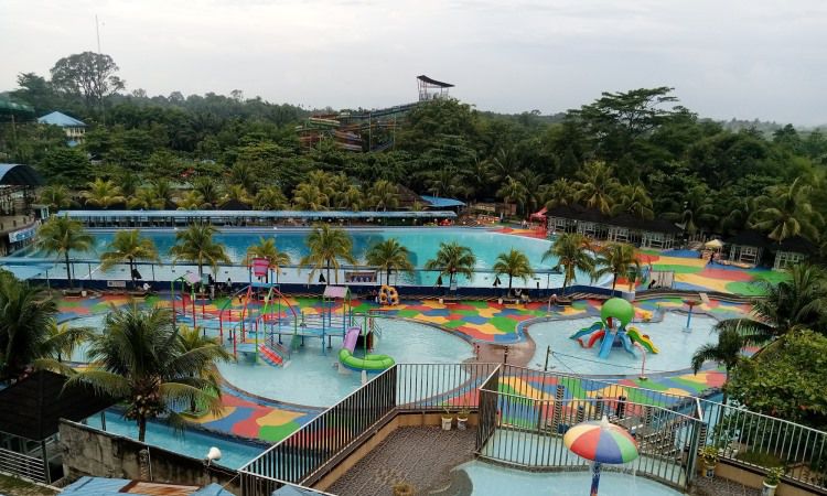 Daya Tarik Dimiliki Hairos Water Park