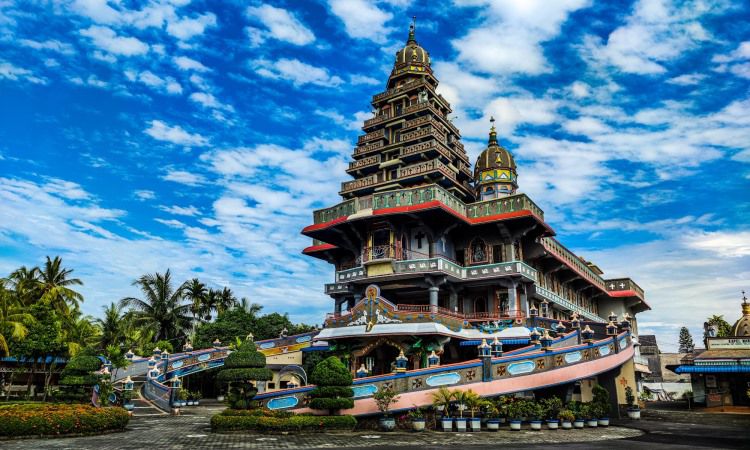 Daya Tarik Graha Maria Annai Velangkanni