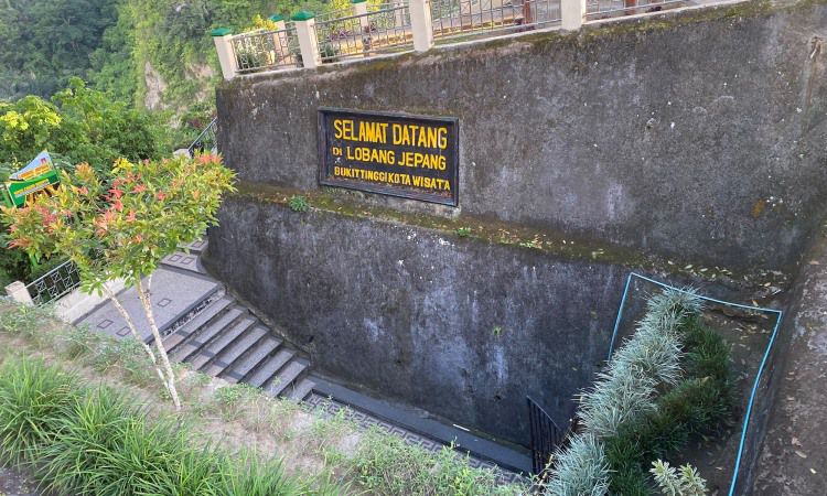 Tiket Lobang Jepang Bukittinggi