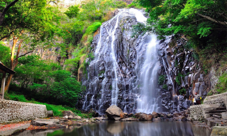 Air Terjun Efrata, Objek Wisata Alam yang Kaya Pesona di Samosir