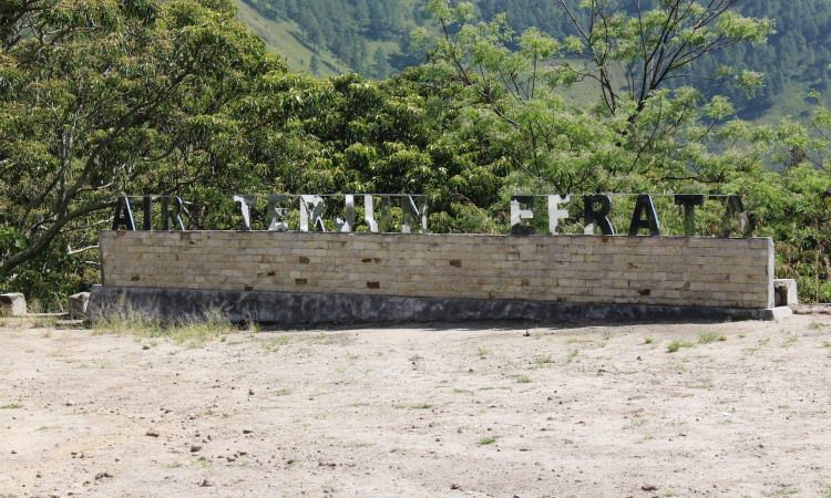 Alamat Air Terjun Efrata Samosir
