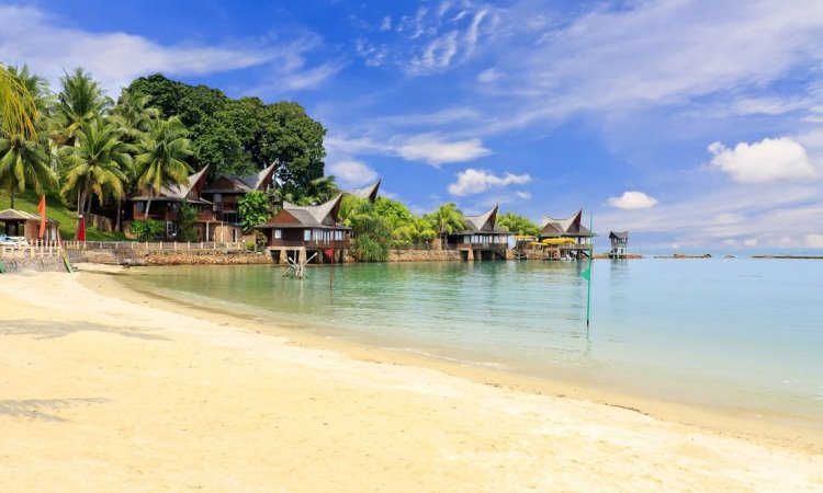 Daya Tarik Pantai Melur Batam