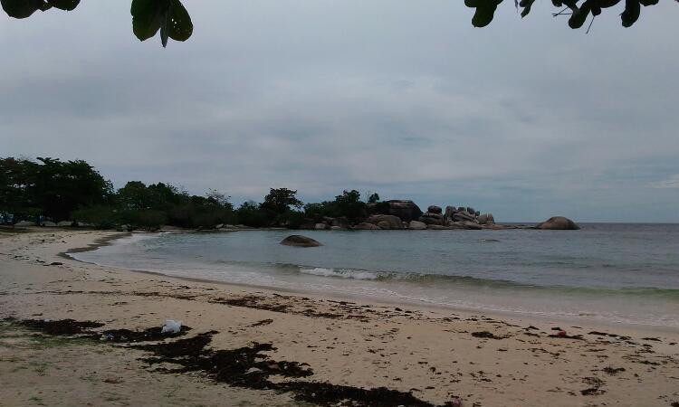 Alamat Pantai Burung Mandi Belitung