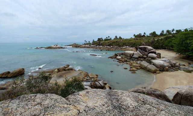 Daya Tarik Pantai Turun Aban Bangka