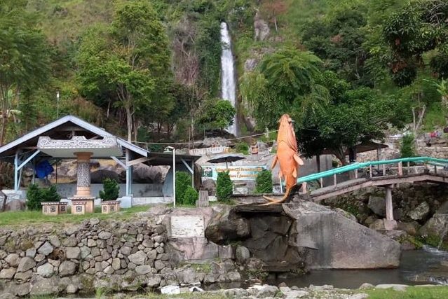 Fasilitas Air Terjun Janji