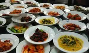 10 Makanan Khas Lahat yang Unik dan Terkenal Lezat