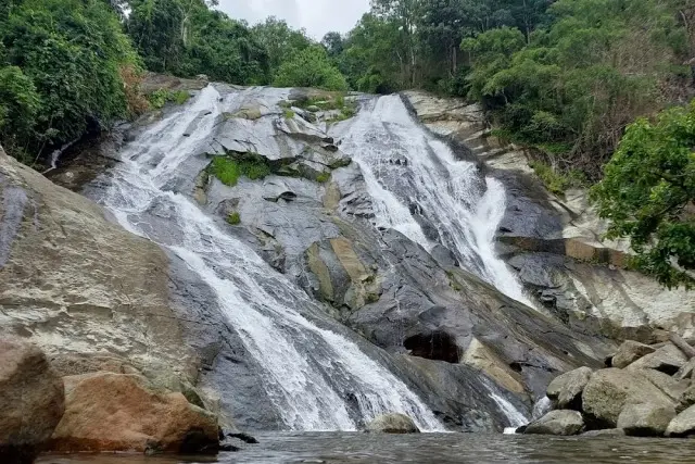 Alamat dan Harga Tiket Air Terjun Bayang Sani