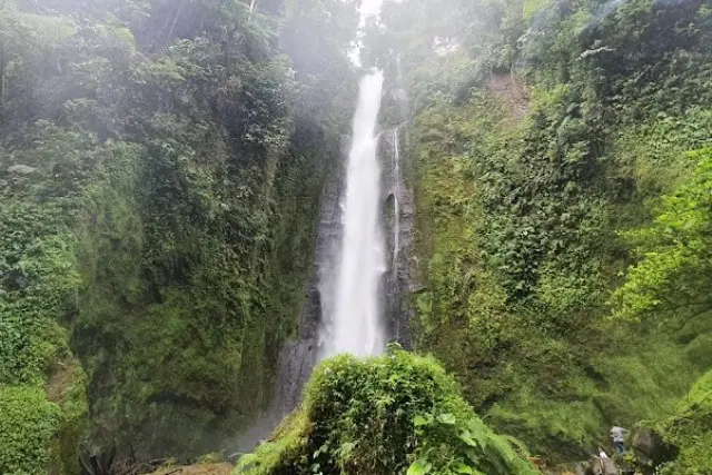 Alamat dan Harga Tiket di Air Terjun Langkuik Tinggi