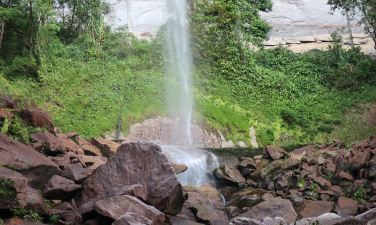 Fasilitas Air Terjun Batang Kapas
