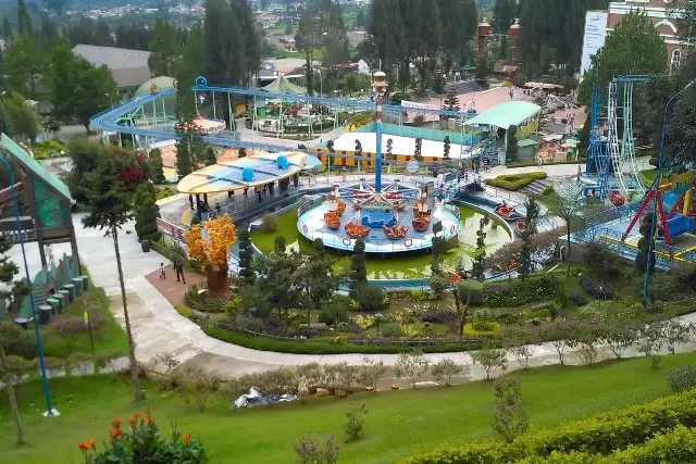 Mikie Funland di Karo