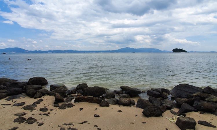 Tiket Pantai Tirtayasa Lampung