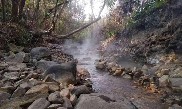 Alamat Air Panas Way Urang