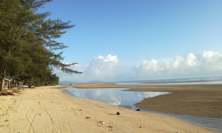 Alamat Pantai Pukan Bangka