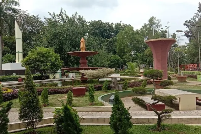 Alamat Taman Bambu Runcing