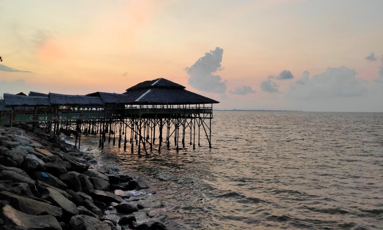 Fasilitas Pantai Lancok Aceh Utara