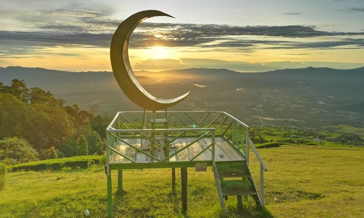 Daya Tarik Tugu Rimau Pagaralam