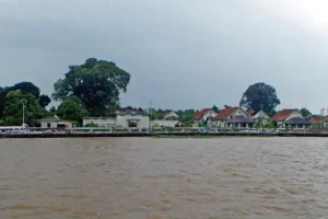 Kegiatan Menarik Sungai Gerong