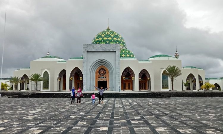 Aktivitas Masjid Agung Natuna