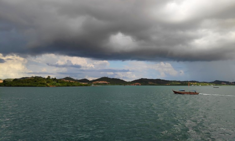 Aktivitas Pulau Abang Batam