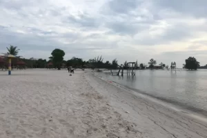 Alamat Pantai Viovio