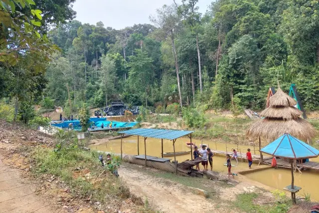 Fasilitas Lembah Pelangi