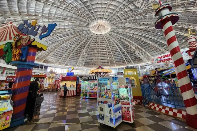 Fasilitas Nagoya Citywalk