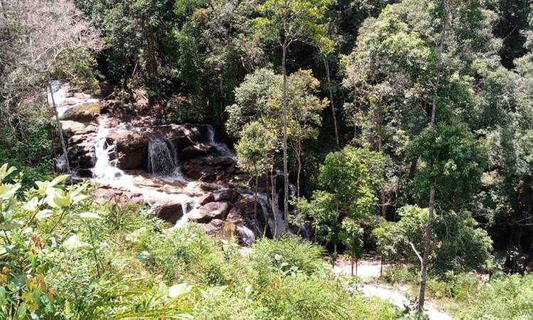 Air Terjun Siraba-Raba