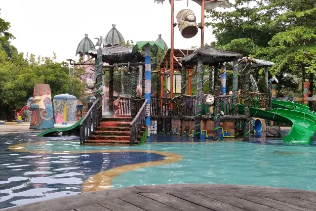 Alamat Amanzi Waterpark