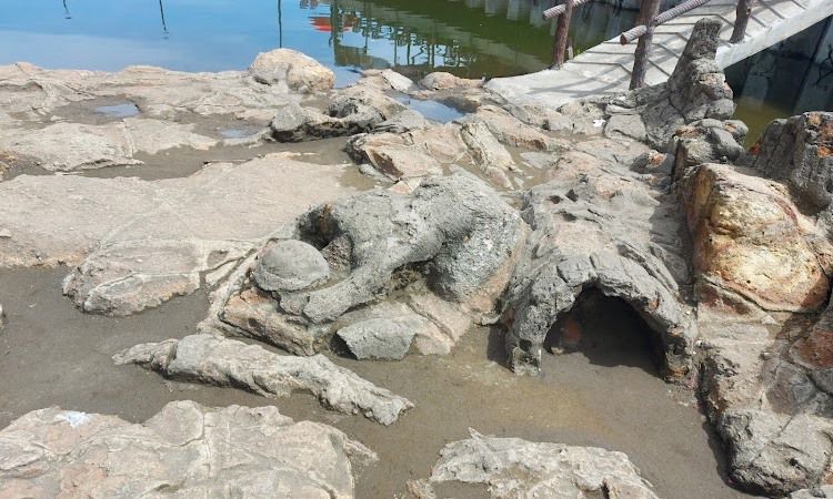 Alamat Batu Malin Kundang Padang