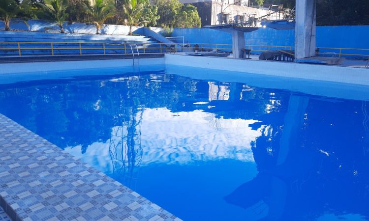 Alamat Kolam Renang Teratai Padang