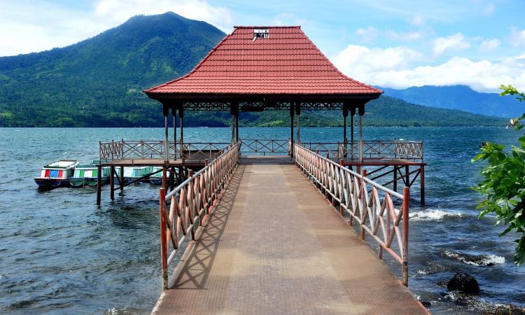 Daya Tarik di Danau Ranau