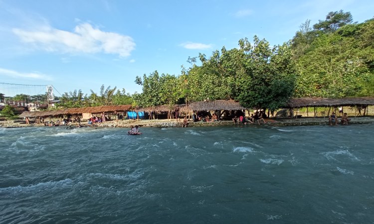 Aktivitas Seru Bukit Lawang