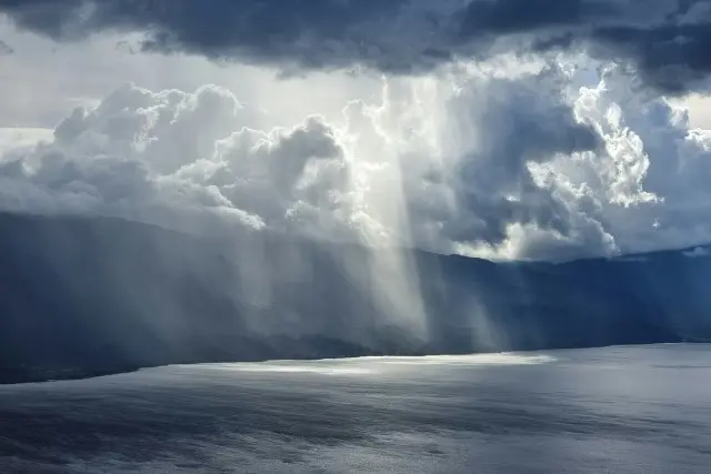 Alamat Danau Singkarak