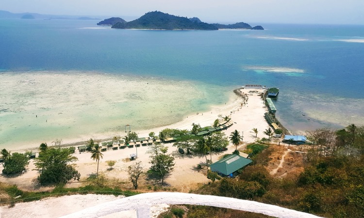 Alamat Pantai Sari Ringgung